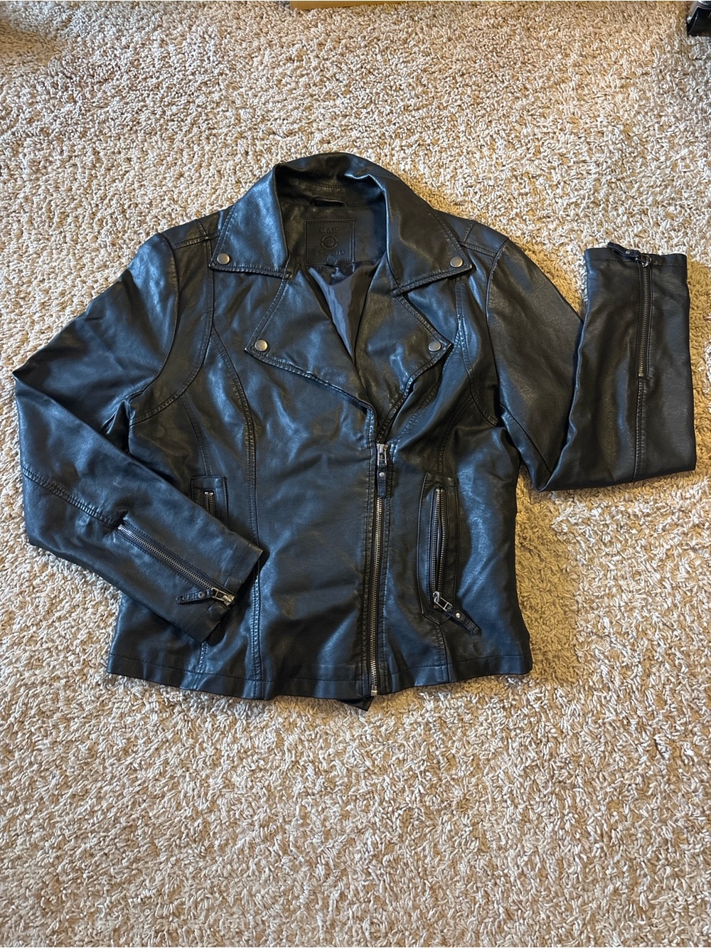 Max Studio Women’s Black Faux Leather Jacket